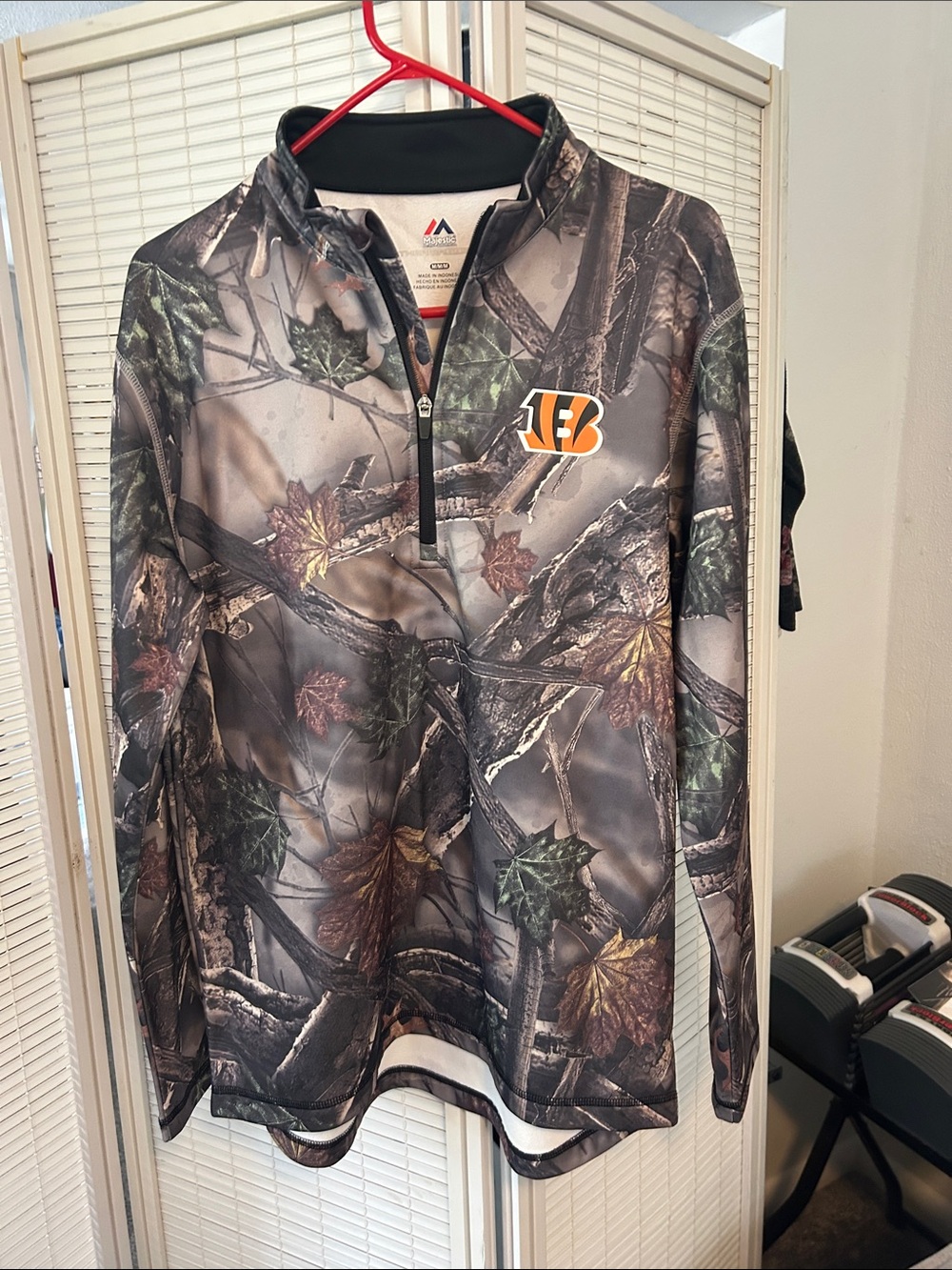 Majestic Men's Gray and Green Camo Quarter-Zip Pullover with Orange Logo